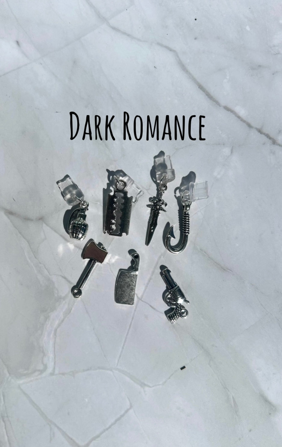 Electronic dust plug