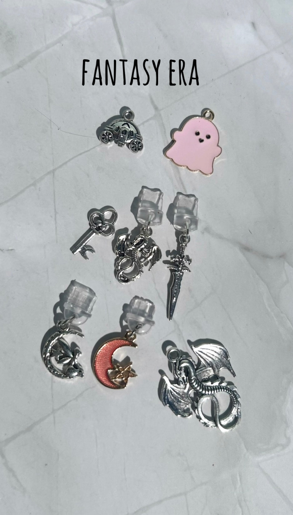 Electronic dust plug